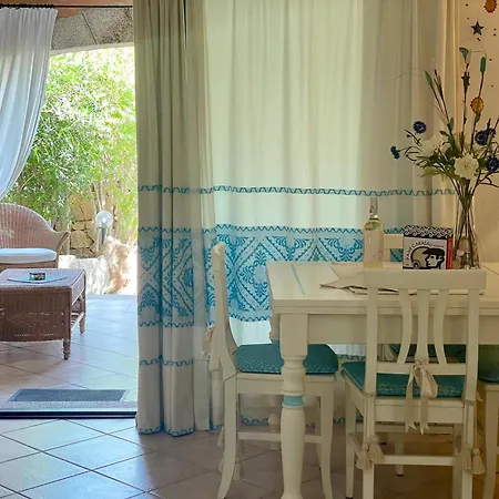 Villetta Porto San Paolo *