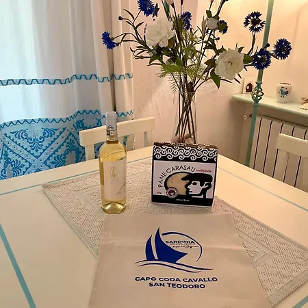 度假居 Villetta Porto San Paolo 波尔图圣保罗